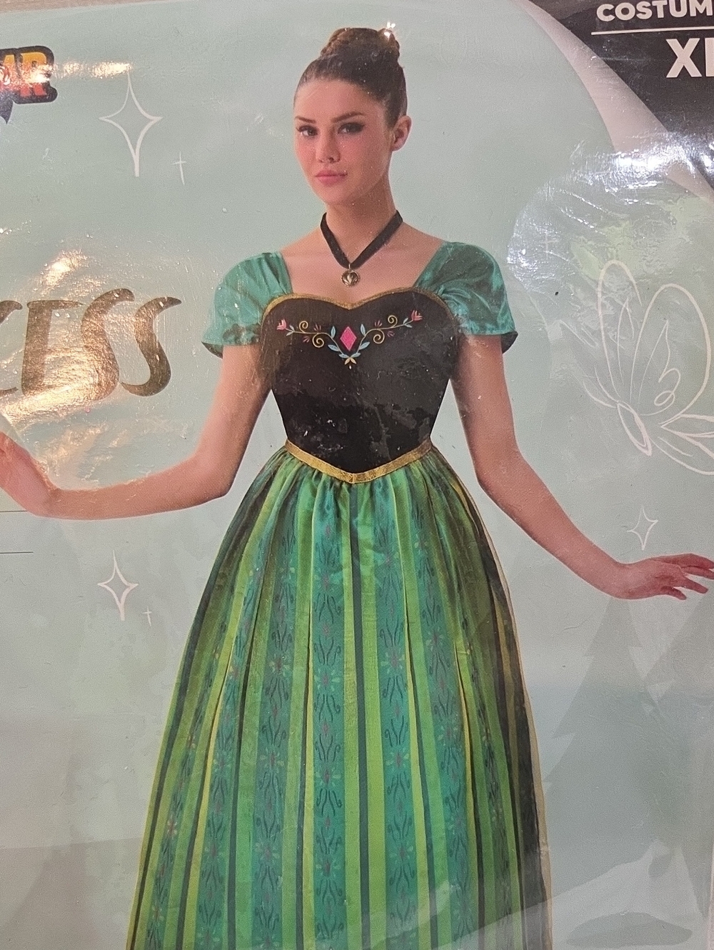 PRINCESS COSTUME - Picture 3 of 4